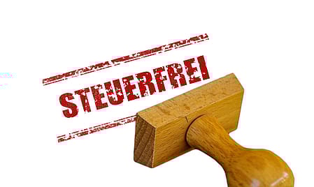 Auf dem Bild sieht man einen Stempel mit dem Steuerfrei-Schriftzug